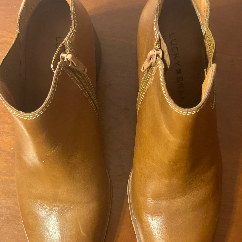 LUCKY BRAND GENUINE LEATHER SHORT BOOTIES BOOTS